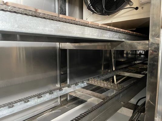 반자동 소 찌꺼기 젤리 사탕 제조 기계 롤리팝 생산 라인 끝