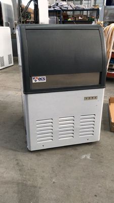 호텔용 220V 전압 아이스큐브 제조 기계 500kg/24h 용량 및 조작 용이함