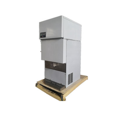 하루 용량 45kg/일 자동 아이스 메이커와 차인에서 달 얼음과 함께 아이스 큐브 분배기