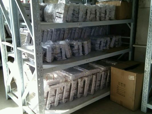 1kg 무게와 냉각 압축기와 함께 14x13 큐브 얼음 기계 증발기