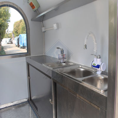 맞춤형 산업형 둥근 모델 사각형 이동식품 트럭 2.2M 단일/중축