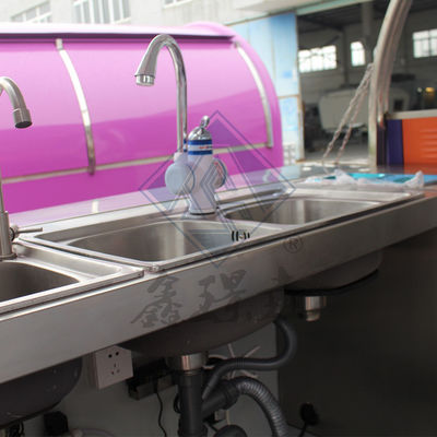 캔피와 맞춤 요리 장비가있는 단일 / 이중 축 이동식 식품 트럭