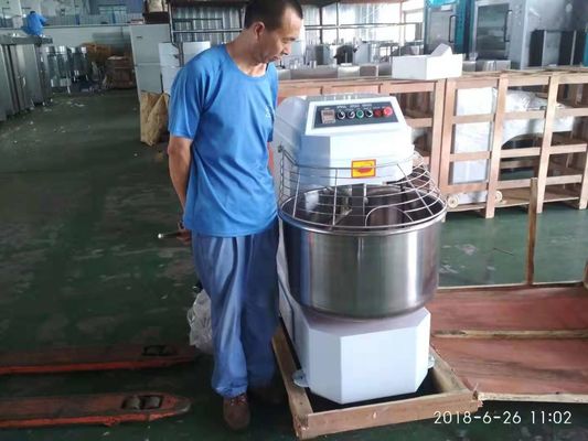 더블 모션 더블 스피드 나선 반죽 믹서 100kg 출력 베이커리 가게에 페이스트