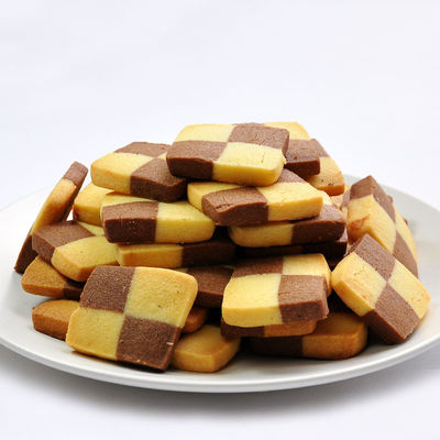 390kg 자동 대형 쿠바/키베 인크로스팅 및 제작 기계 20-135pcs / min의 작업 용량