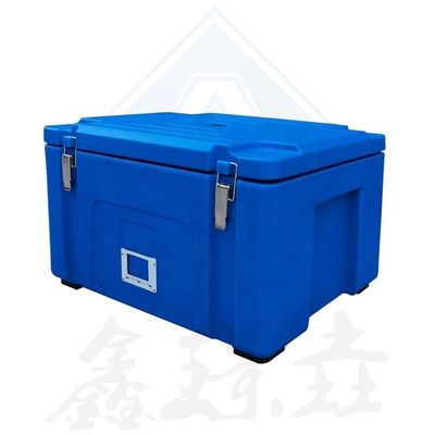 음식점 에서 바르는 접시 고립 된 스티로폼 상자 로 음식을 따뜻 하게 유지 하십시오