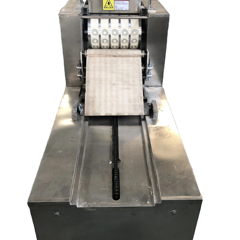 원스톱 베이커리 장비에서 물 기반 제품용 자동 쿠키 제조 기계